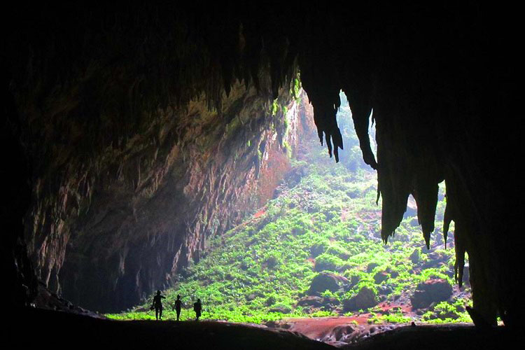 Calbiga-caves
